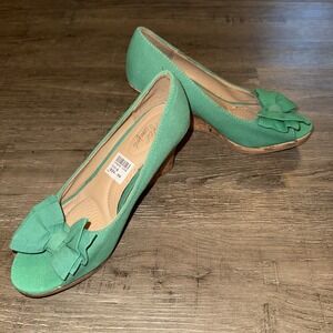 New Dexflex Comfort Fabric Round Toe Wedge Shoes Green Size US 6